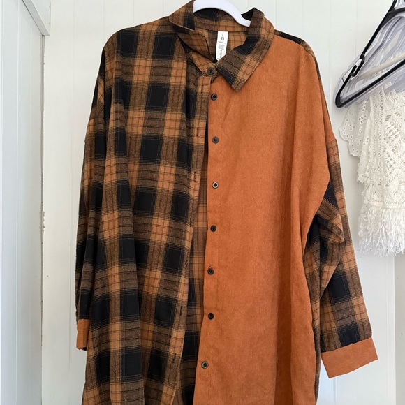Work 1 time oversized button down - Picture 1 of 4